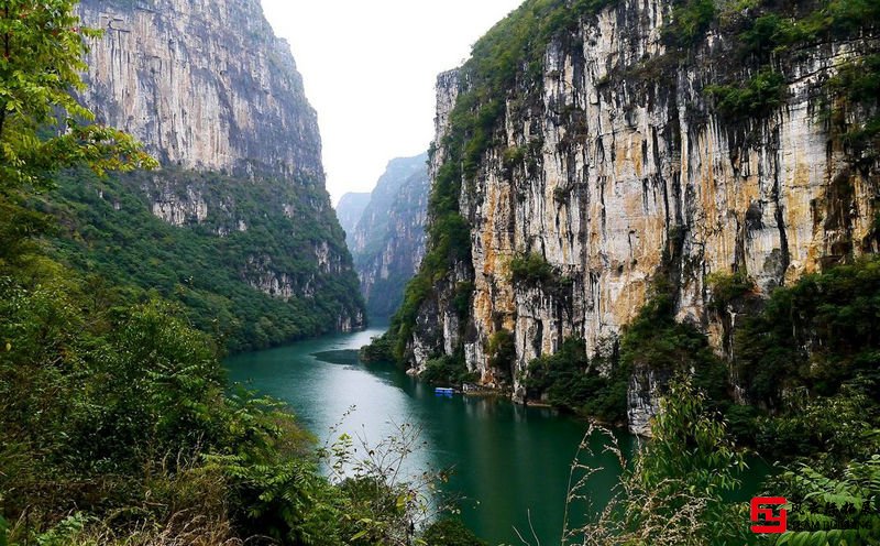 平頂山特色旅游區(qū)--堯山大峽谷團(tuán)建活動